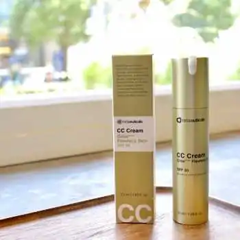 MD CEUTICALS CC CREAM SPF30...